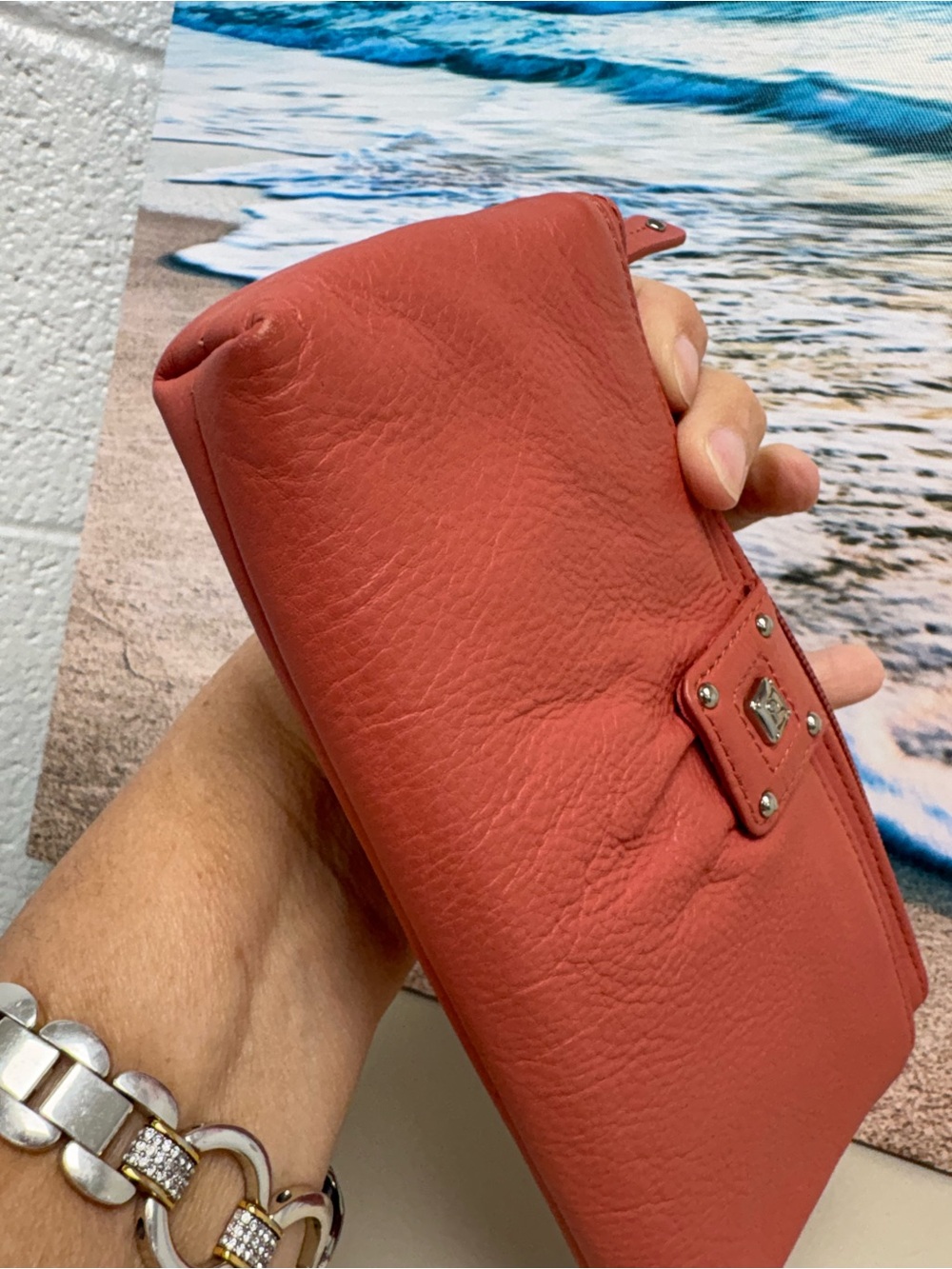 Stone Mountain Coral Pink Pebble Leather Double Zip Clutch Wallet Organizer - Picture 7 of 15